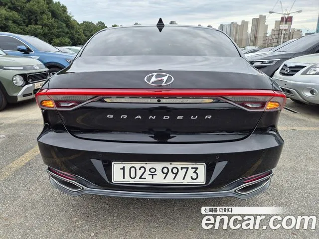 Hyundai Grandeur — Фото автомобиля 5