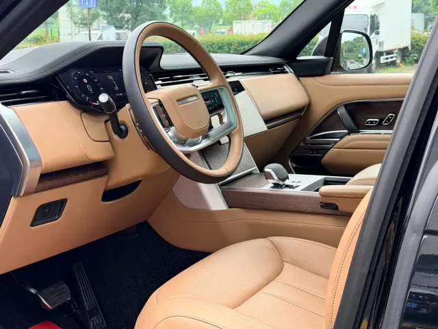 Land Rover Range Rover — Фото автомобиля 5