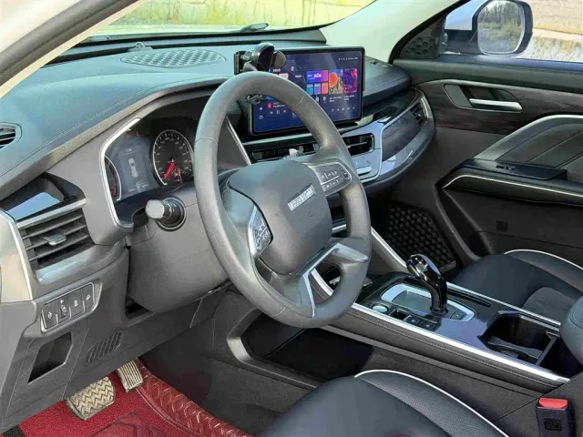 Haval H6 — Фото автомобиля 11