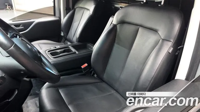 Hyundai Staria — Фото автомобиля 27