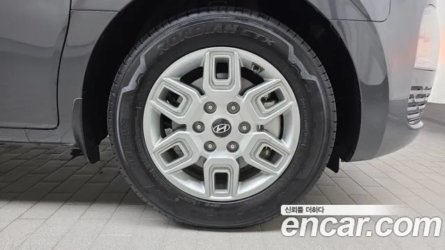 Hyundai Staria — Фото автомобиля 20