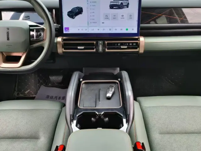 iCAR 03 — Фото автомобиля 6