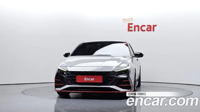 Hyundai AVANTE — Фото автомобиля 3