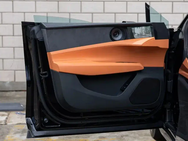 Lotus Emeya — Фото автомобиля 17