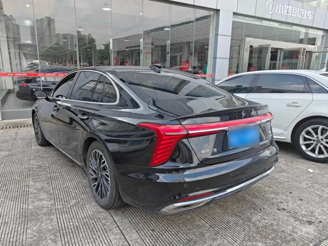 Hongqi H5 — Фото автомобиля 2