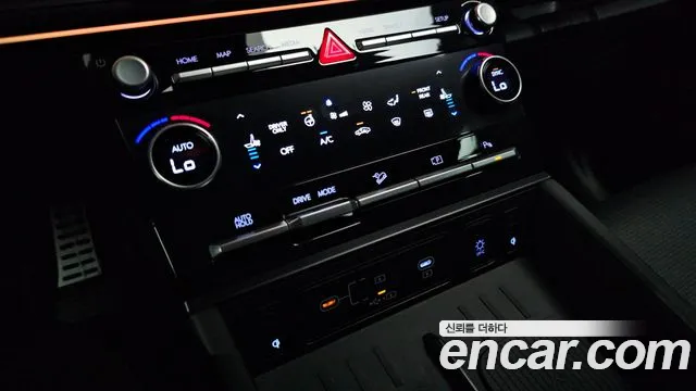 Hyundai Santafe Santa Fe (MX5) — Фото автомобиля 6