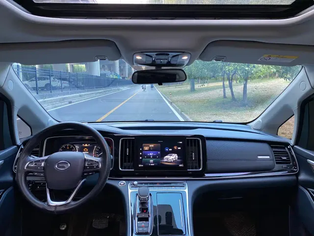 GAC Trumpchi M8 — Фото автомобиля 10