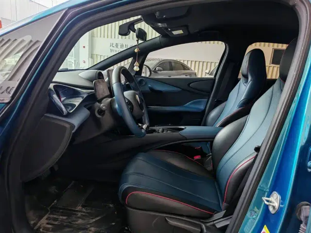 BYD Dolphin — Фото автомобиля 9