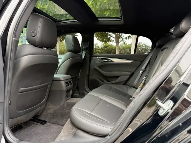 Cadillac CT5 — Фото автомобиля 6