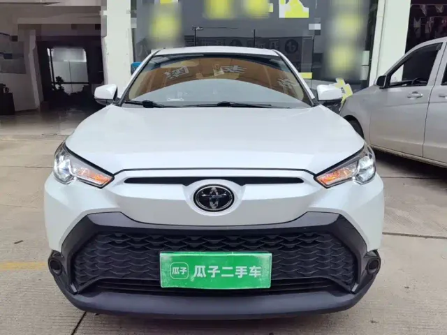 Toyota Frontlander — Фото автомобиля 2