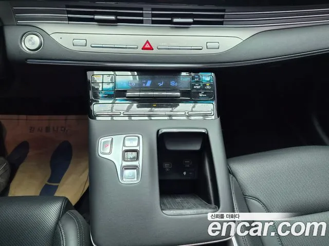 Hyundai Grandeur Premium — Фото автомобиля 18
