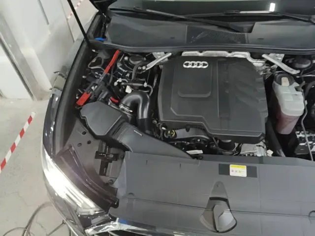 Audi A6L — Фото автомобиля 23