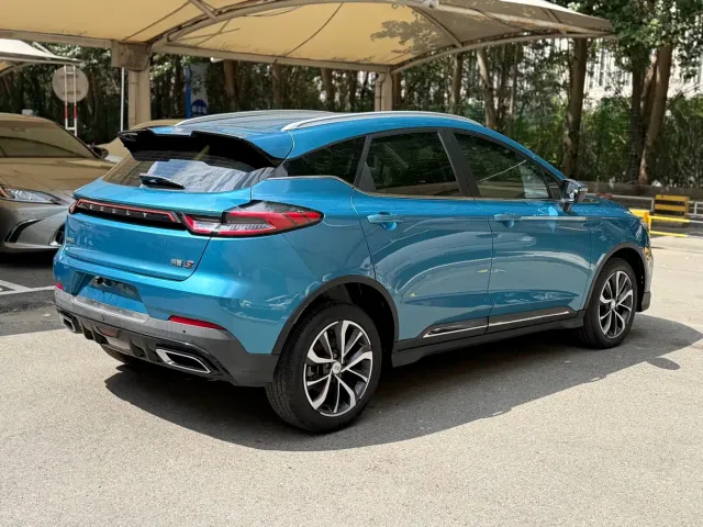 Geely Emgrand S — Фото автомобиля 7