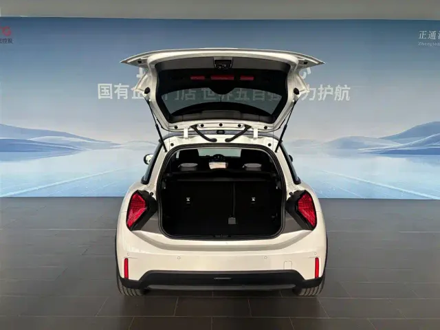 MINI Hatch — Фото автомобиля 16