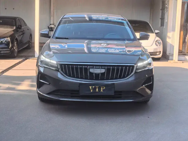 Geely Emgrand — Фото автомобиля 2