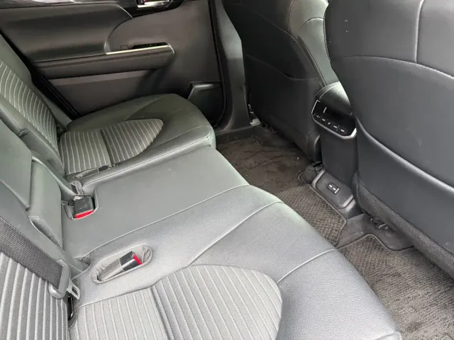 Toyota Crown Kluger — Фото автомобиля 5