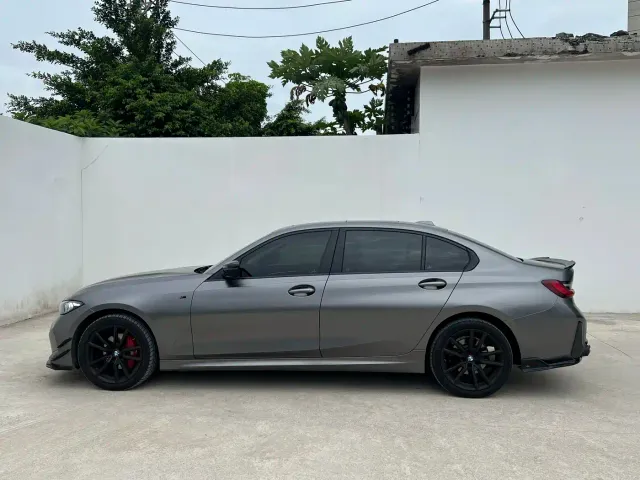 BMW 3 Series — Фото автомобиля 4