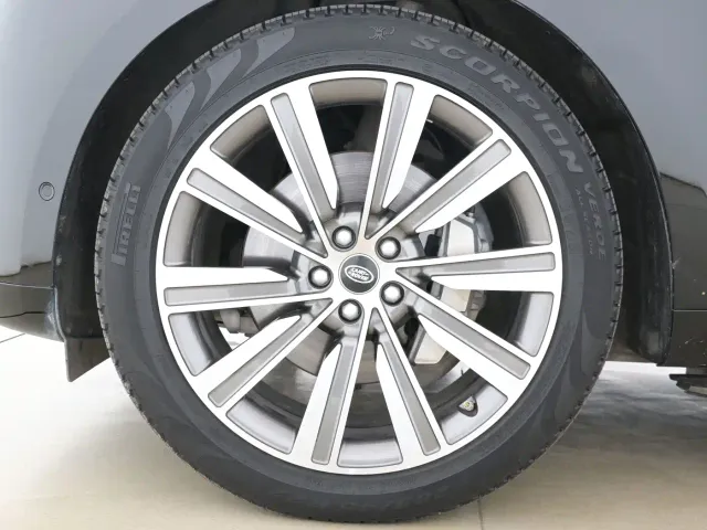 Land Rover Range Rover — Фото автомобиля 10
