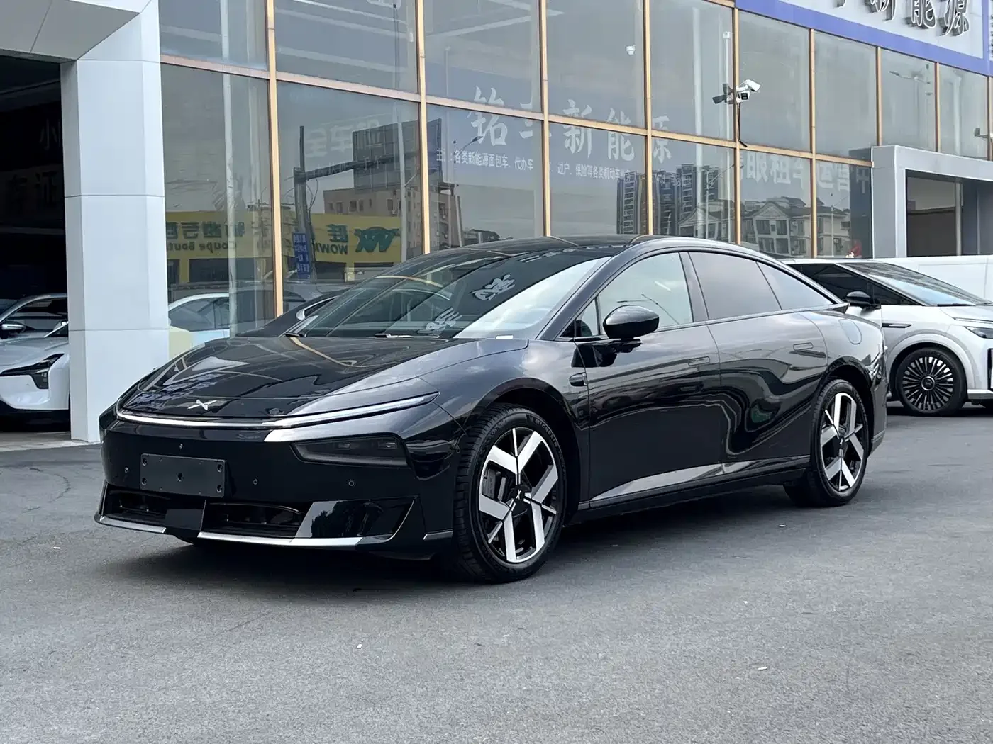 XPeng XPeng P7+ 2025 Extended Range — Фото автомобиля 3