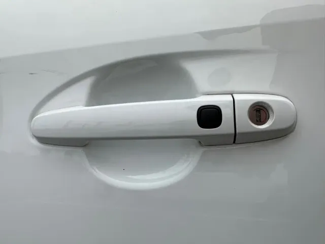 Toyota YARiS L Zhi Xuan — Фото автомобиля 10