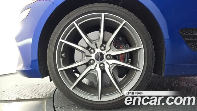 Genesis G70 — Фото автомобиля 5