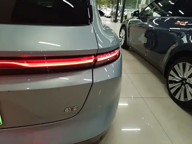 Nio ET5 Touring — Фото автомобиля 7