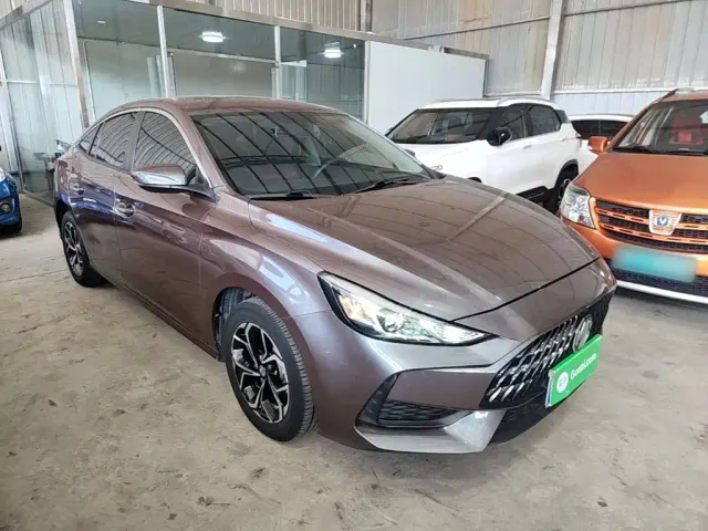 MG 5 — Фото автомобиля 3