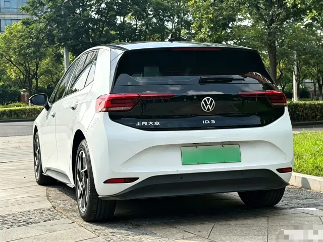 Volkswagen ID.3 — Фото автомобиля 5