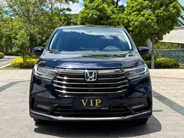 Honda Odyssey — Фото автомобиля 2