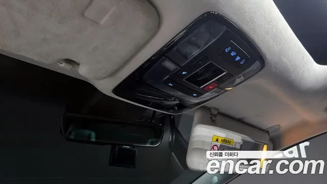 Hyundai Staria Staria 4WD Lounge 7 мест — Фото автомобиля 19