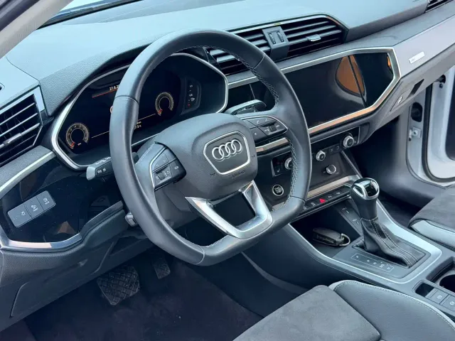 Audi Q3 — Фото автомобиля 11