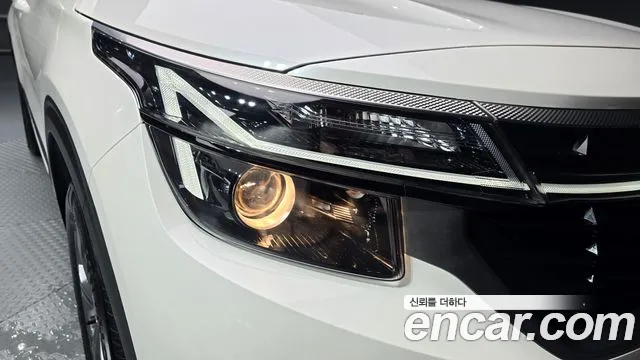 Kia Seltos Новый Seltos Бензин 2.0 2WD — Фото автомобиля 18