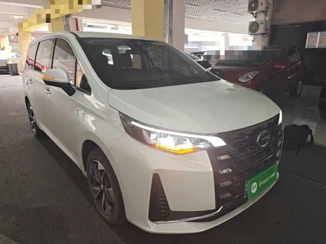 GAC Trumpchi M6 — Фото автомобиля 3