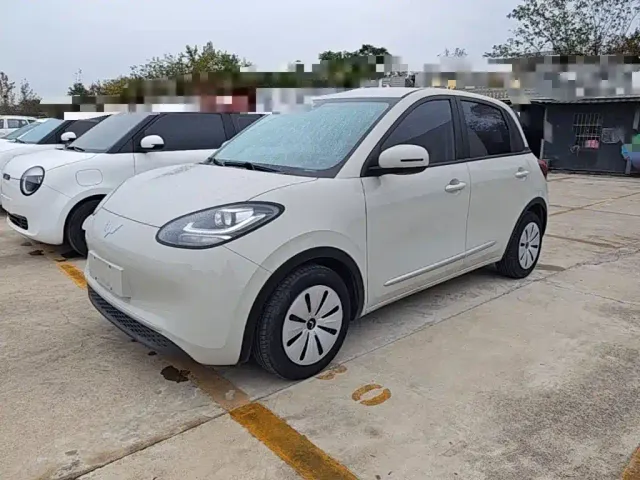 Фотография автомобиля — Wuling Bingo