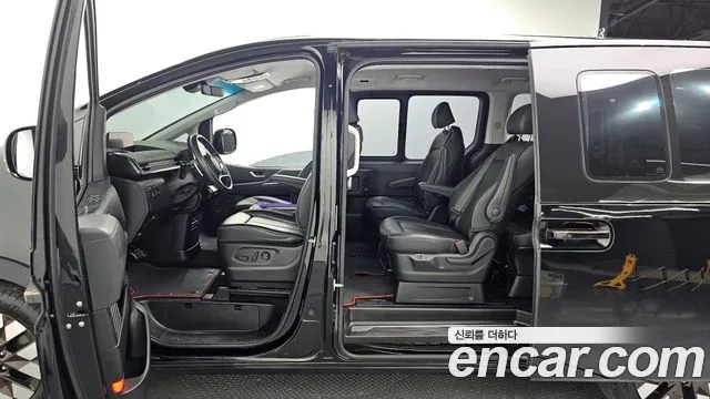 Hyundai Staria Staria L3.5 Lounge 9 мест — Фото автомобиля 10