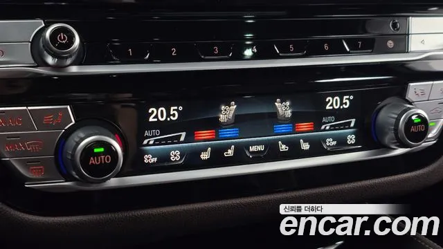 BMW 5 Series — Фото автомобиля 29