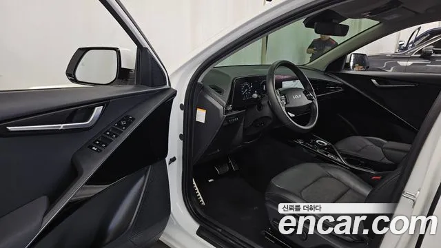 Kia Niro The All New Niro — Фото автомобиля 15