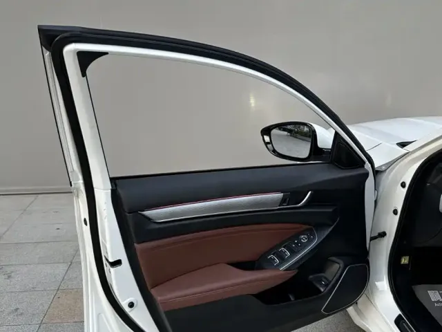 Honda Inspire — Фото автомобиля 12