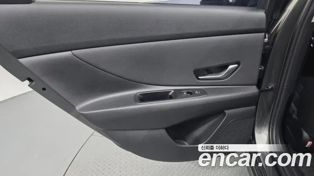 Hyundai Avante CN7 — Фото автомобиля 14