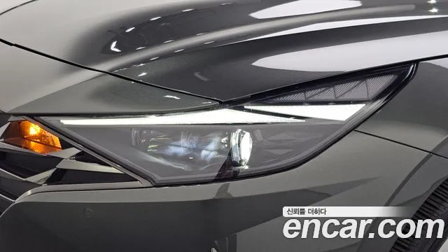 Hyundai Avante CN7 — Фото автомобиля 21