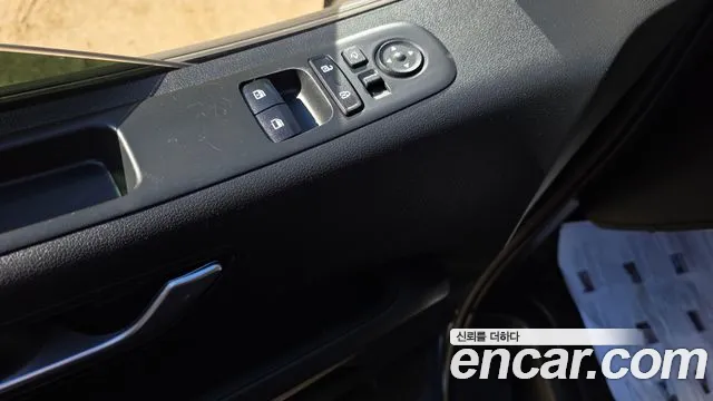 Hyundai Staria — Фото автомобиля 28