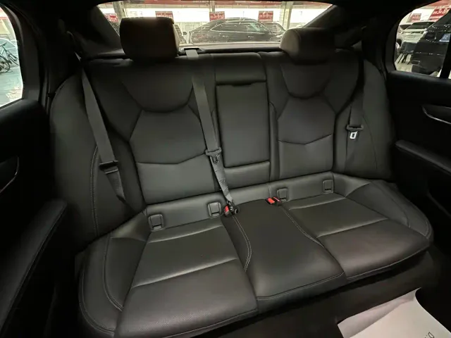 Cadillac CT5 — Фото автомобиля 18