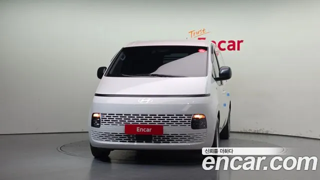 Hyundai Staria — Фото автомобиля 3