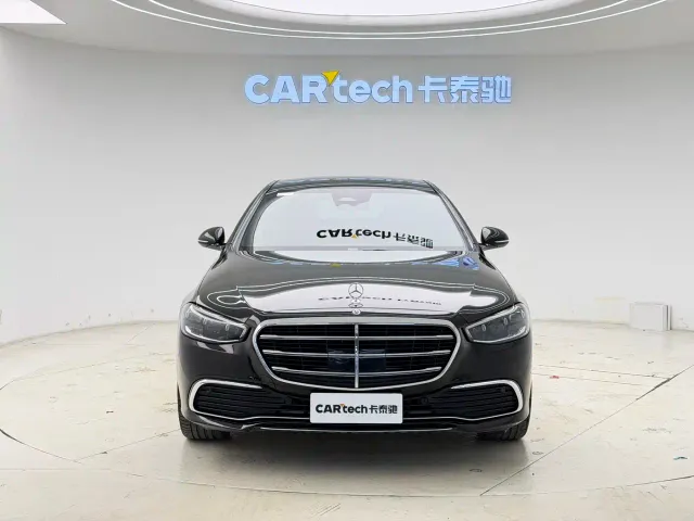 Mercedes-Benz S-Class — Фото автомобиля 2
