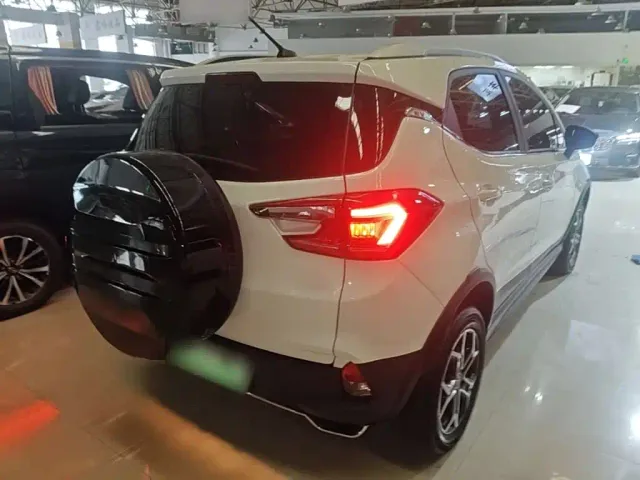 BYD Yuan Pro — Фото автомобиля 6