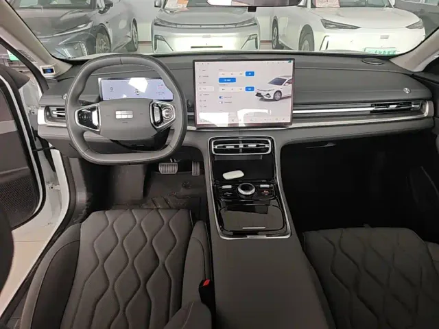 Geely Galaxy A7 — Фото автомобиля 9
