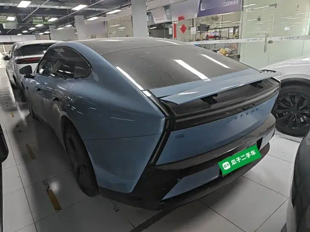 Xpeng P7 — Фото автомобиля 4