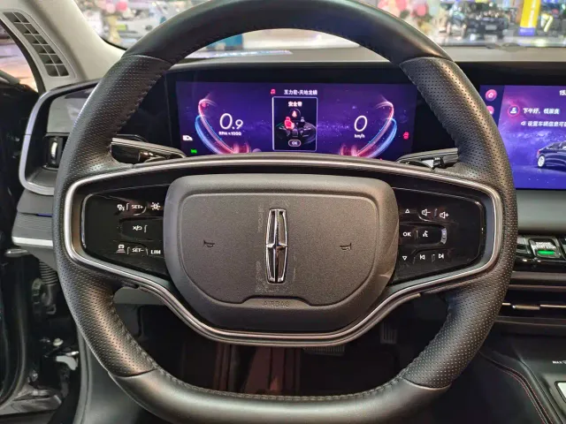 Lincoln Z — Фото автомобиля 8