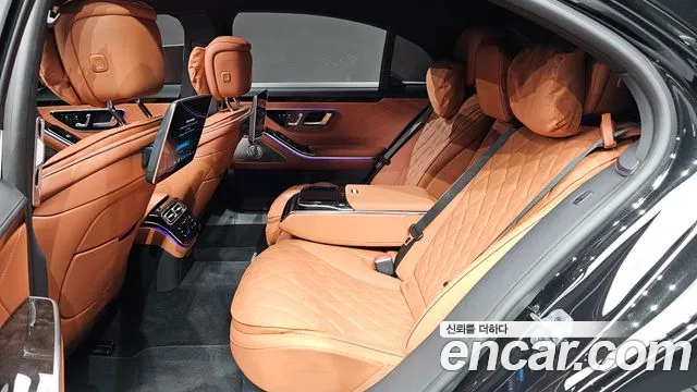 Mercedes-Benz S-Class — Фото автомобиля 9