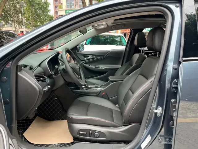 Chevrolet Malibu XL — Фото автомобиля 9